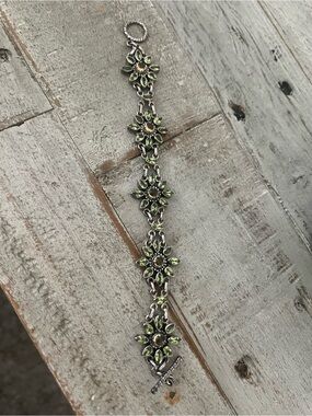Doug Paulus Vintage 925 Silver Floral Bracelet with Peridot Green Gem Accents